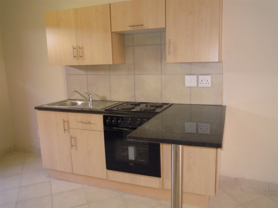 1 Bedroom Property for Sale in Langenhovenpark Free State